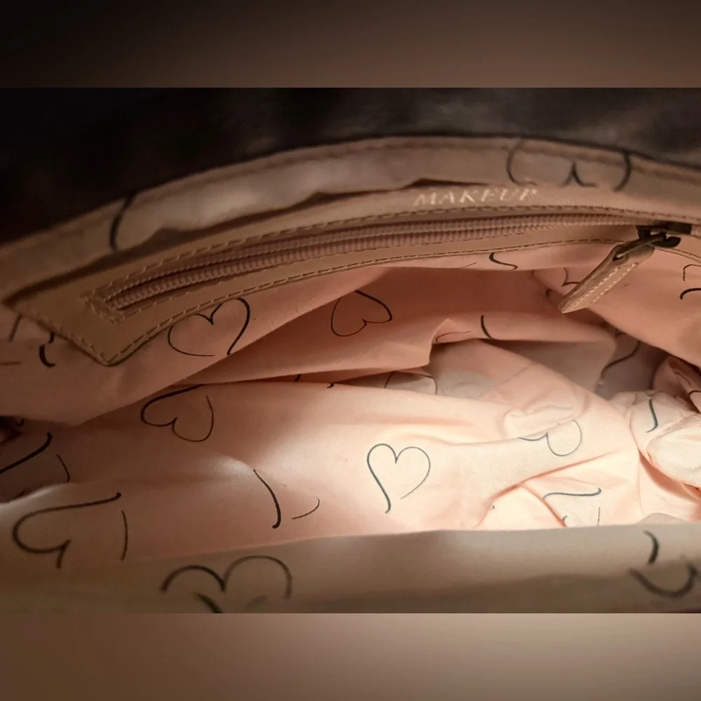 BACI Italian Leather Satchel - Picture 10 of 15